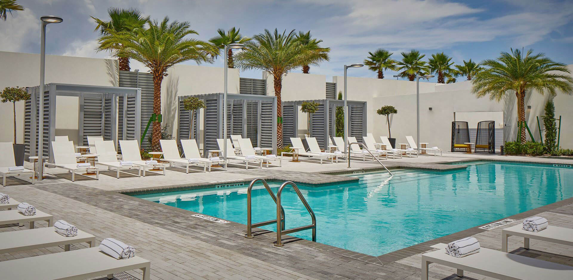 Luxury Hotel In Daytona Beach, FL – THE DAYTONA Luxury Hotel In Daytona Beach, FL – THE DAYTONA